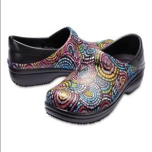 Crocs Neria Pro Graphic Clog